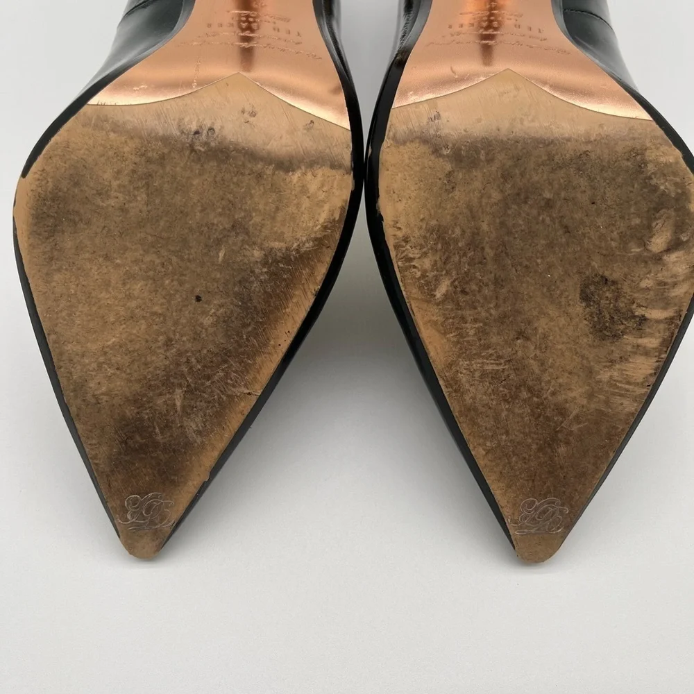 Ted Baker London Black Patent Leather Gold Bow Heels Women Size 41/10.5 BLEMISH